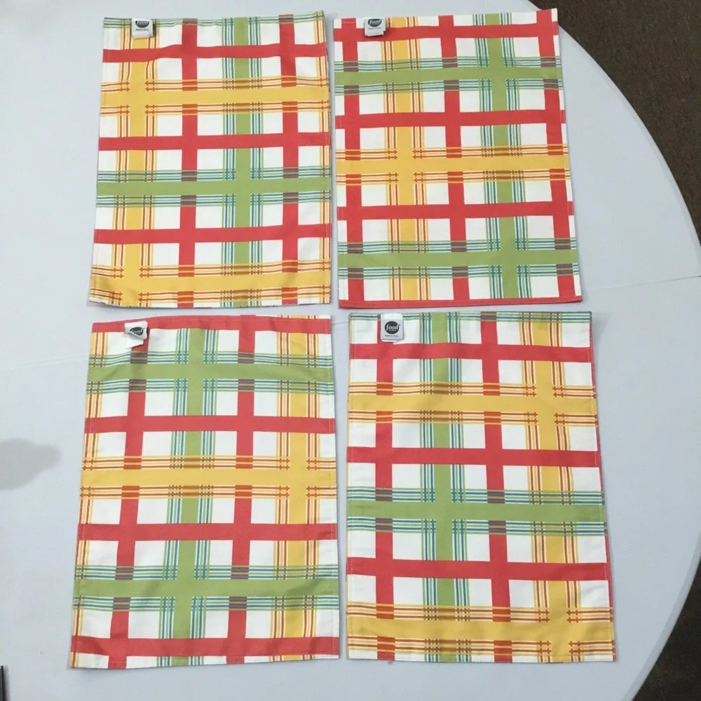 4 Food Network Cloth Plaid Placemats